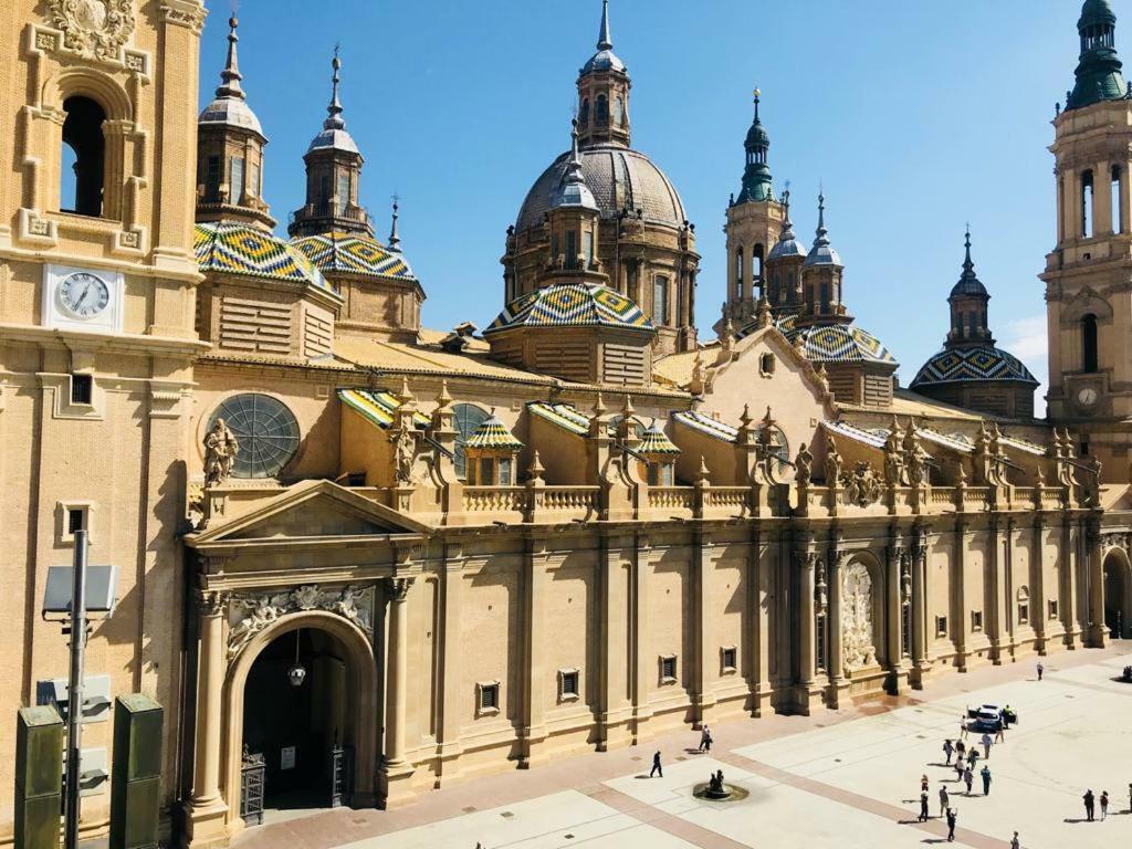 サラゴサAz El Balcon A La Basilica II - Vistas Inmejorables A La Basilica Del Pilar!アパートメント エクステリア 写真